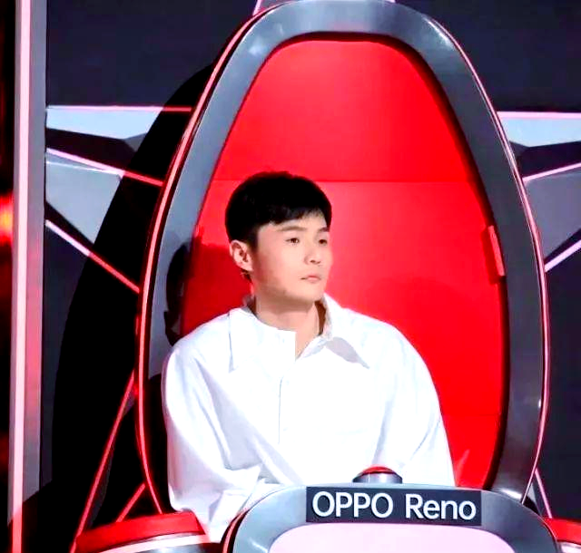 《中国好声音》第六季:王力宏与李荣浩的激烈抢人战