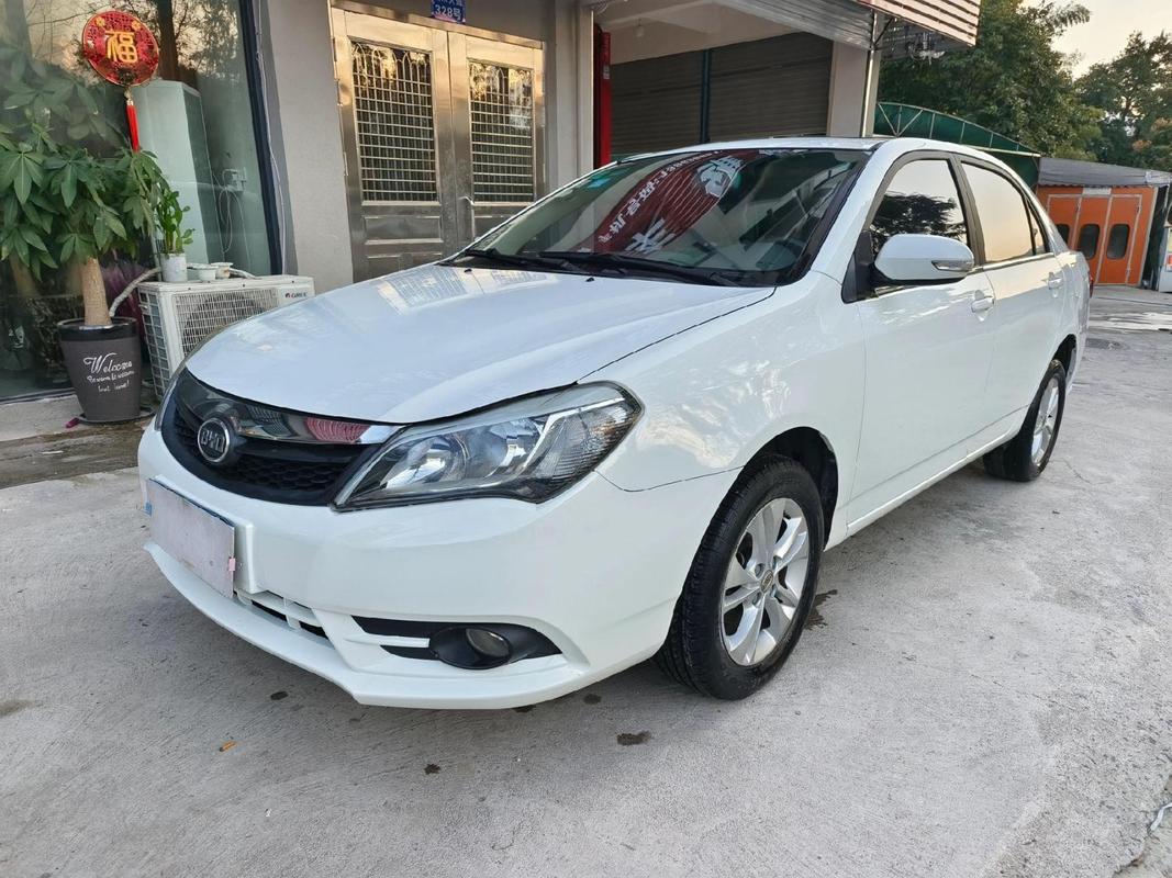 2015款比亚迪f3自动挡