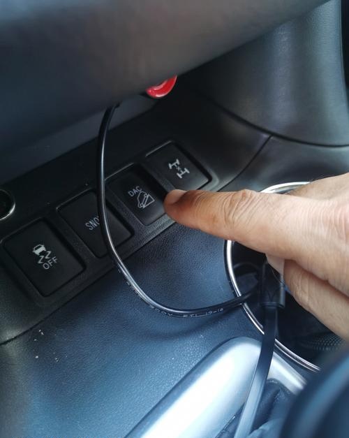 汉兰达下坡辅助功能