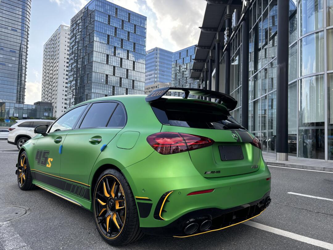 奔驰amg a45,车主表示豪华实用又难控