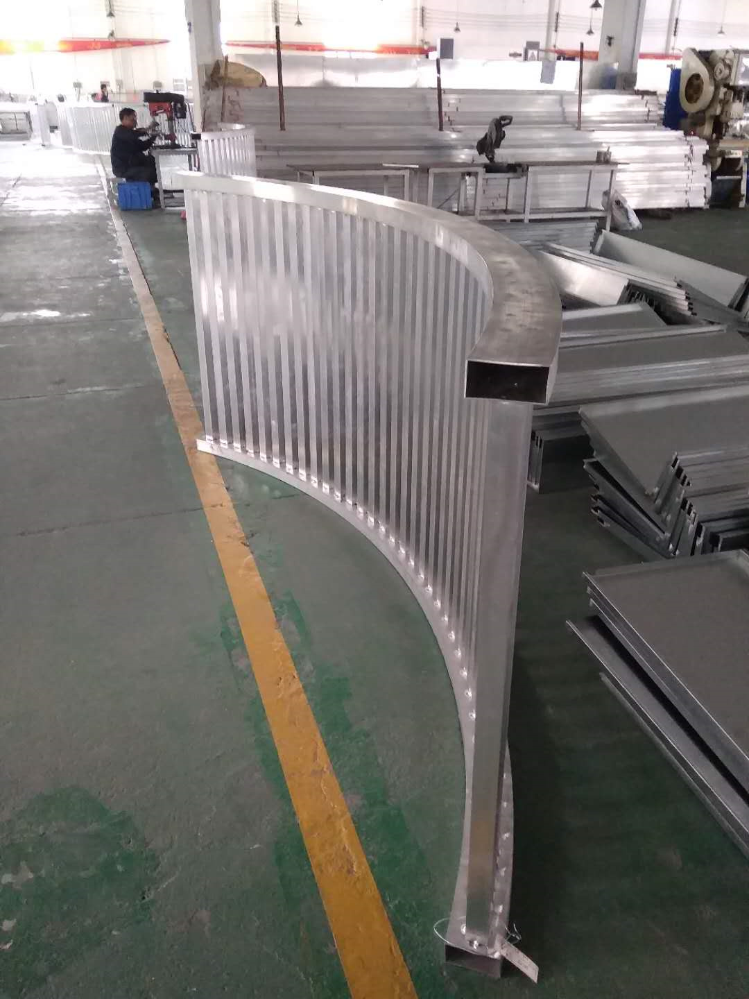 铝方管护栏 木纹铝合金护栏