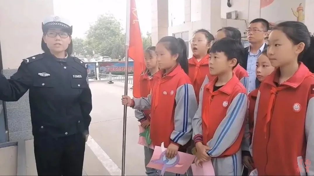 华州区毓秀小学:寻访身边"最美劳动者"