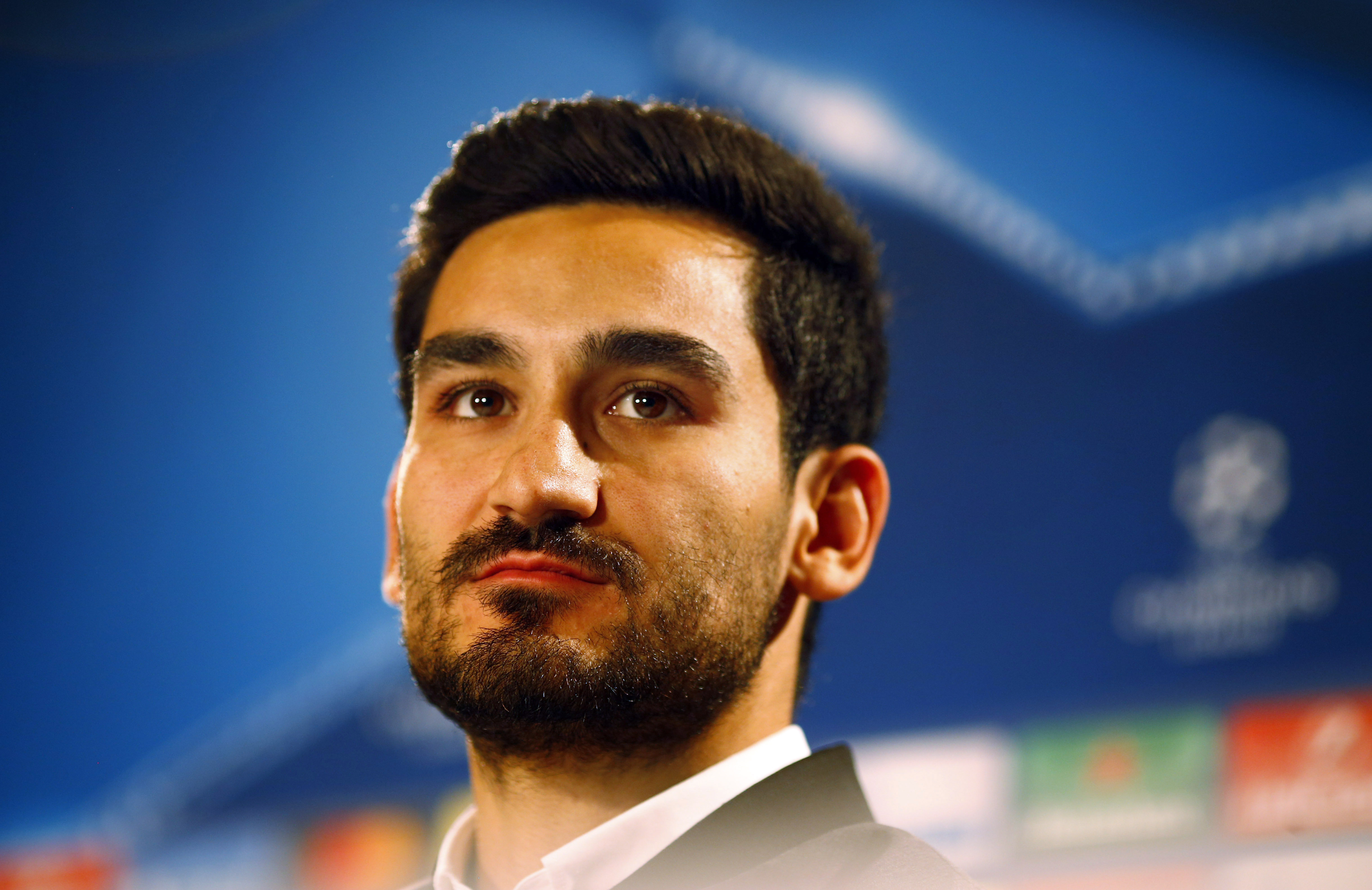 曼城球员京多安感染新冠 热刺联赛杯对手多人确诊