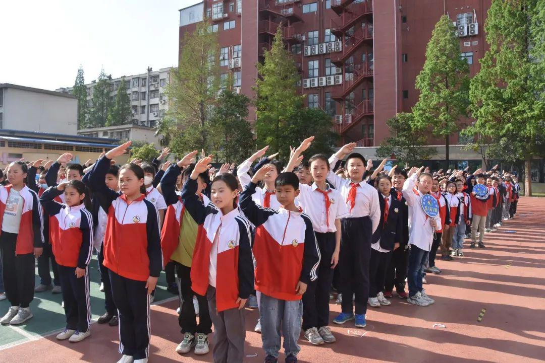 信阳市三小学校平面图图片