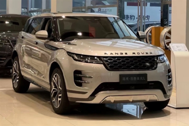 曾经落地近90万的神车！路虎揽胜极光L跌至17.98万