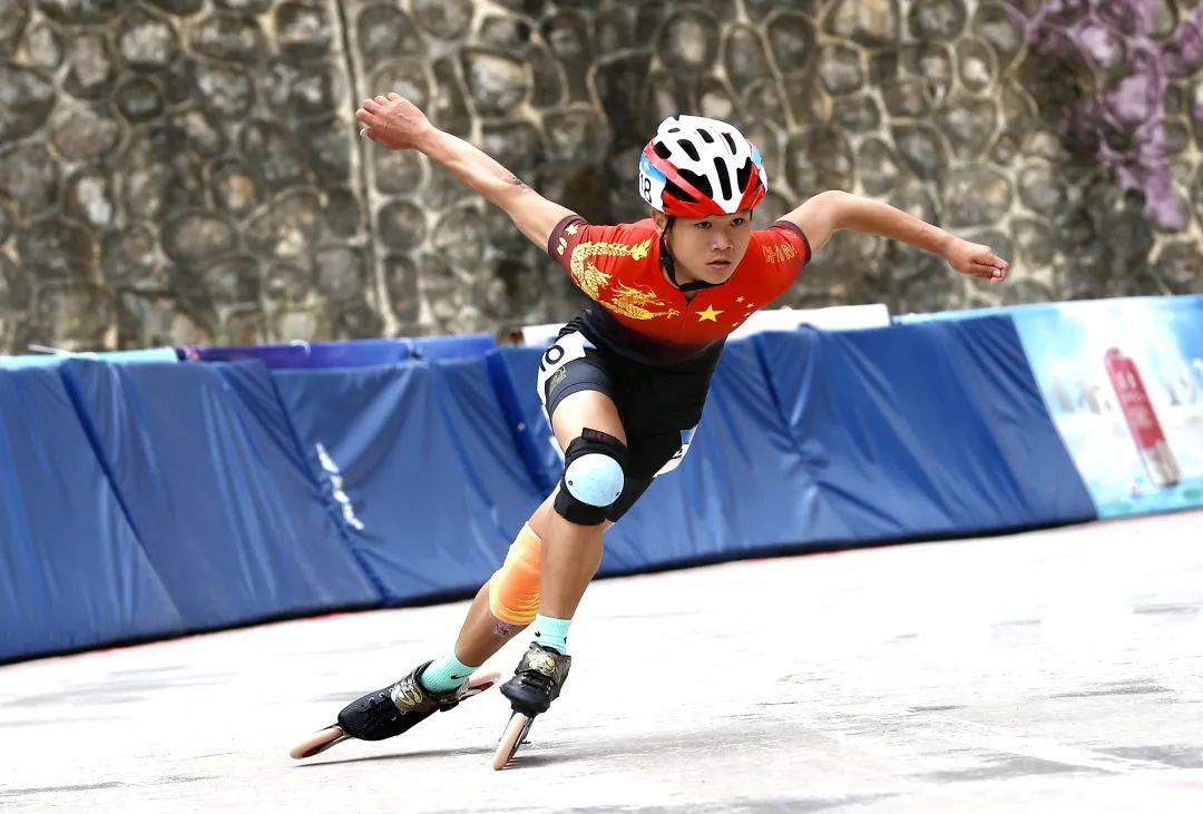 省运风采速度轮滑比赛今日落幕贵阳追风少年炫出精彩