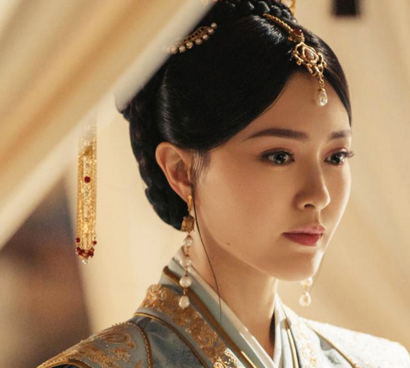 萧燕燕纵马伤人 粉丝大赞可爱 披着历史剧外衣的燕云台到底演的啥