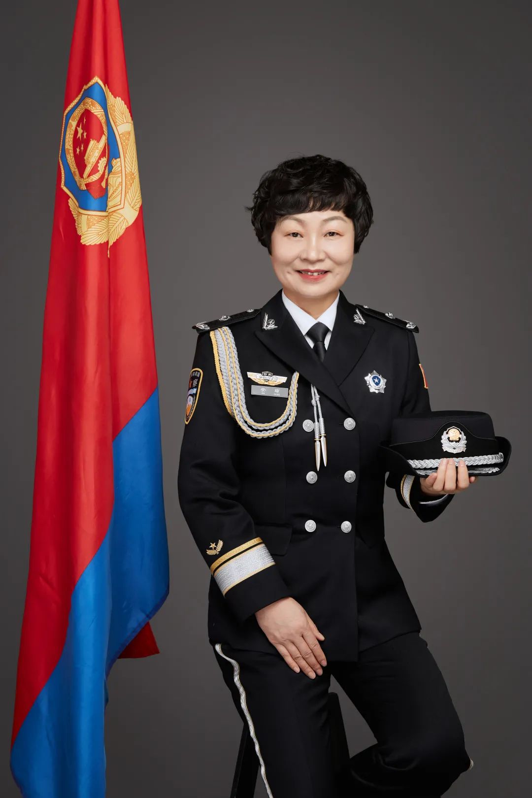 致敬 警察节 | 一身警服 一生荣耀 又帅又飒的警礼服照震撼来袭