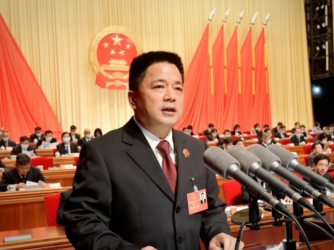 绍兴市人民检察院检察长翁跃强在绍兴市第八届人民代表大会第六次会议
