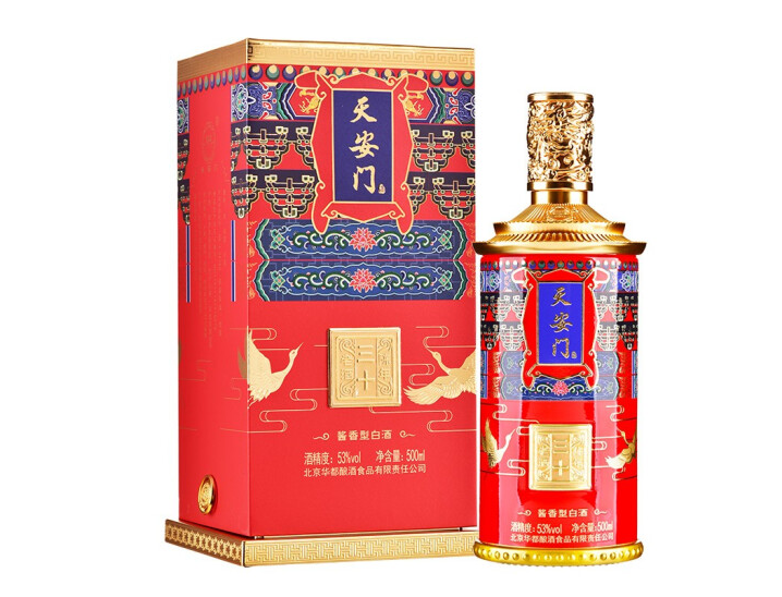 一款敢叫"天安门",融合太和殿文化的酒,稀缺三十年酱香老酒