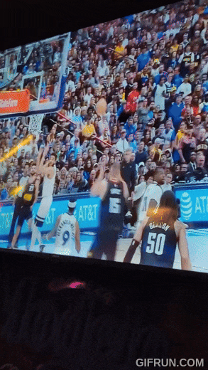 掘金vs森林狼约基奇常规赛MVP颁奖战_约基奇40+13爱德华兹低迷 掘金大胜森林狼3-2_约基奇40分13助攻0失误面对戈贝尔