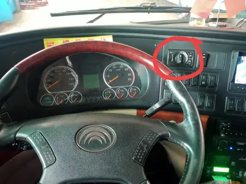 巴士客车大灯开关的介绍