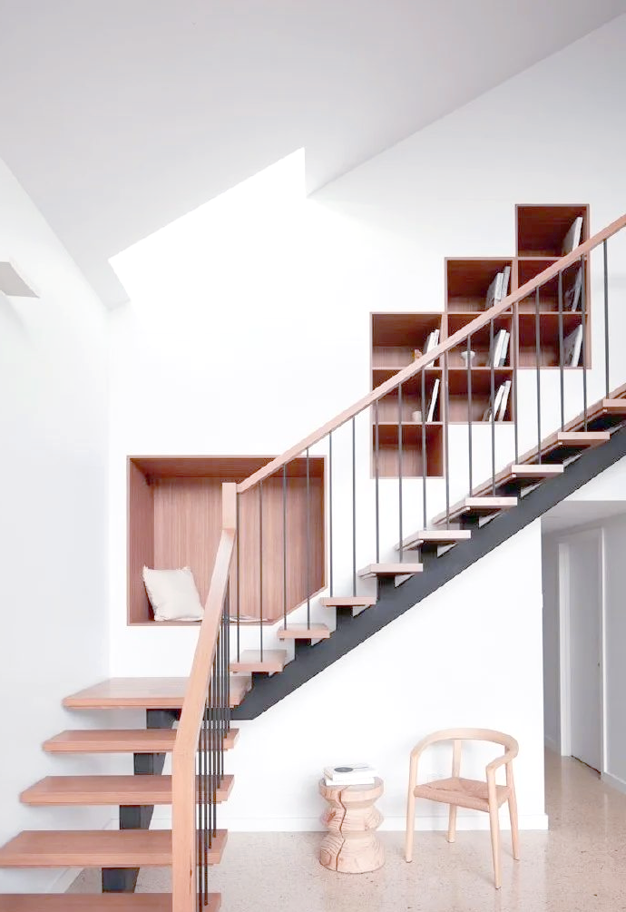 探索多样复式楼梯设计,附详细尺寸与创意细节