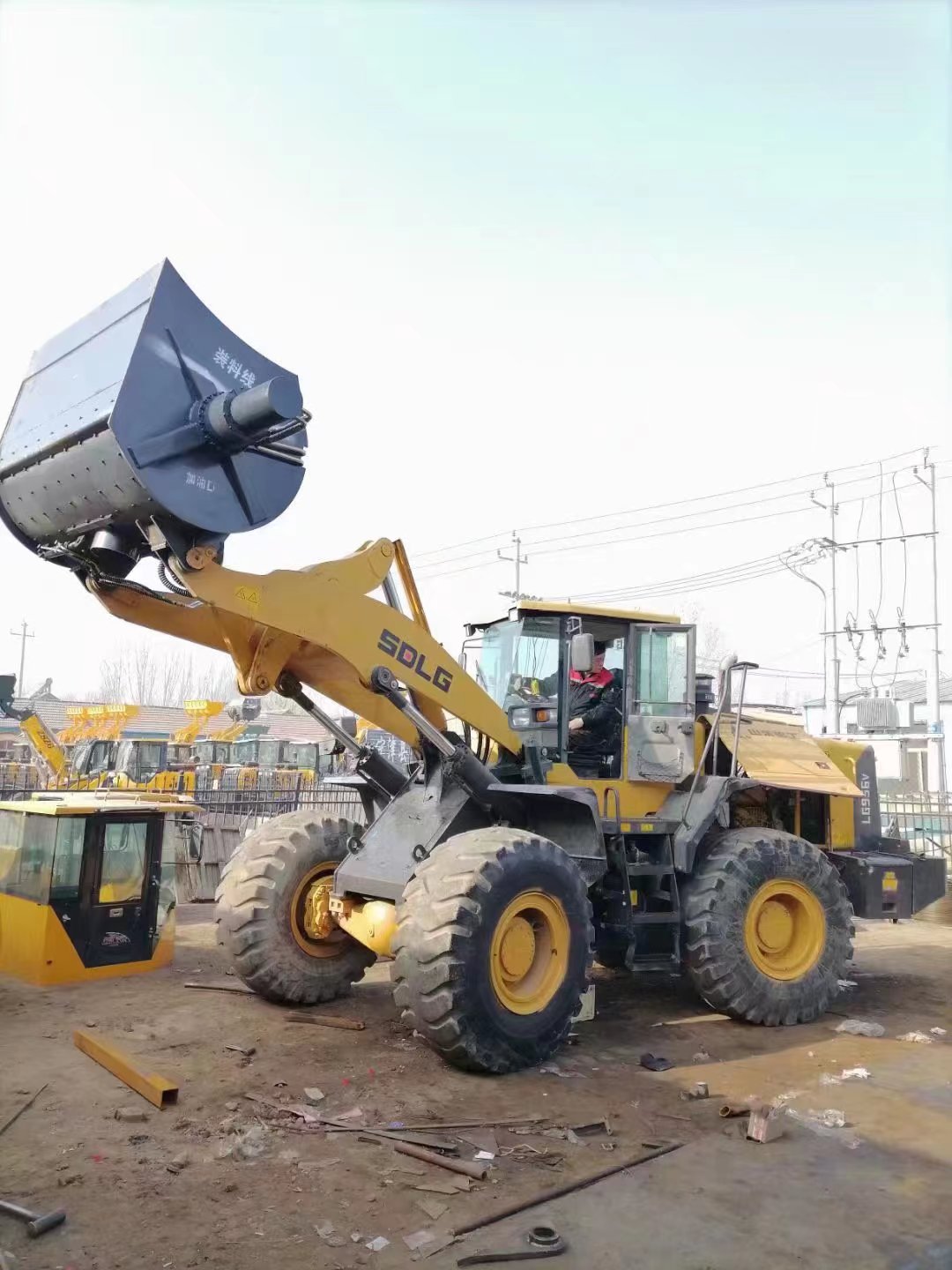 50铲车改装搅拌斗 装载机搅拌斗一体车液压带的搅拌机铲车