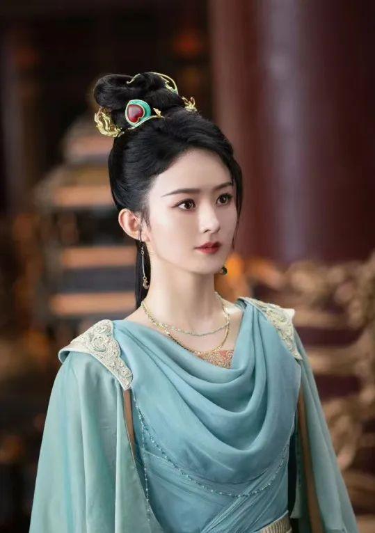 赵丽颖的古风眉形又被夸了