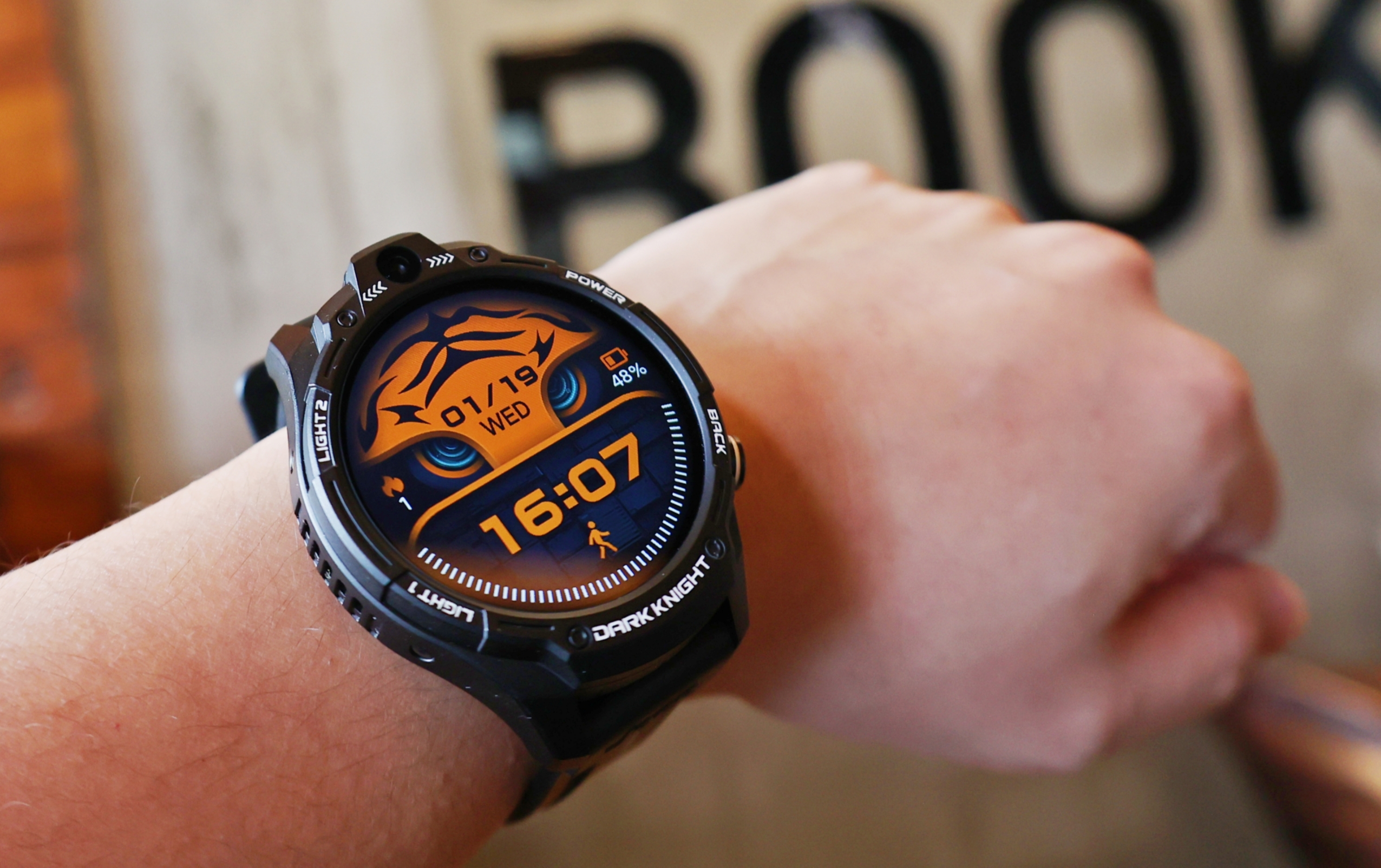 2022年的第一款智能表:jeep黑骑士曜分享评测