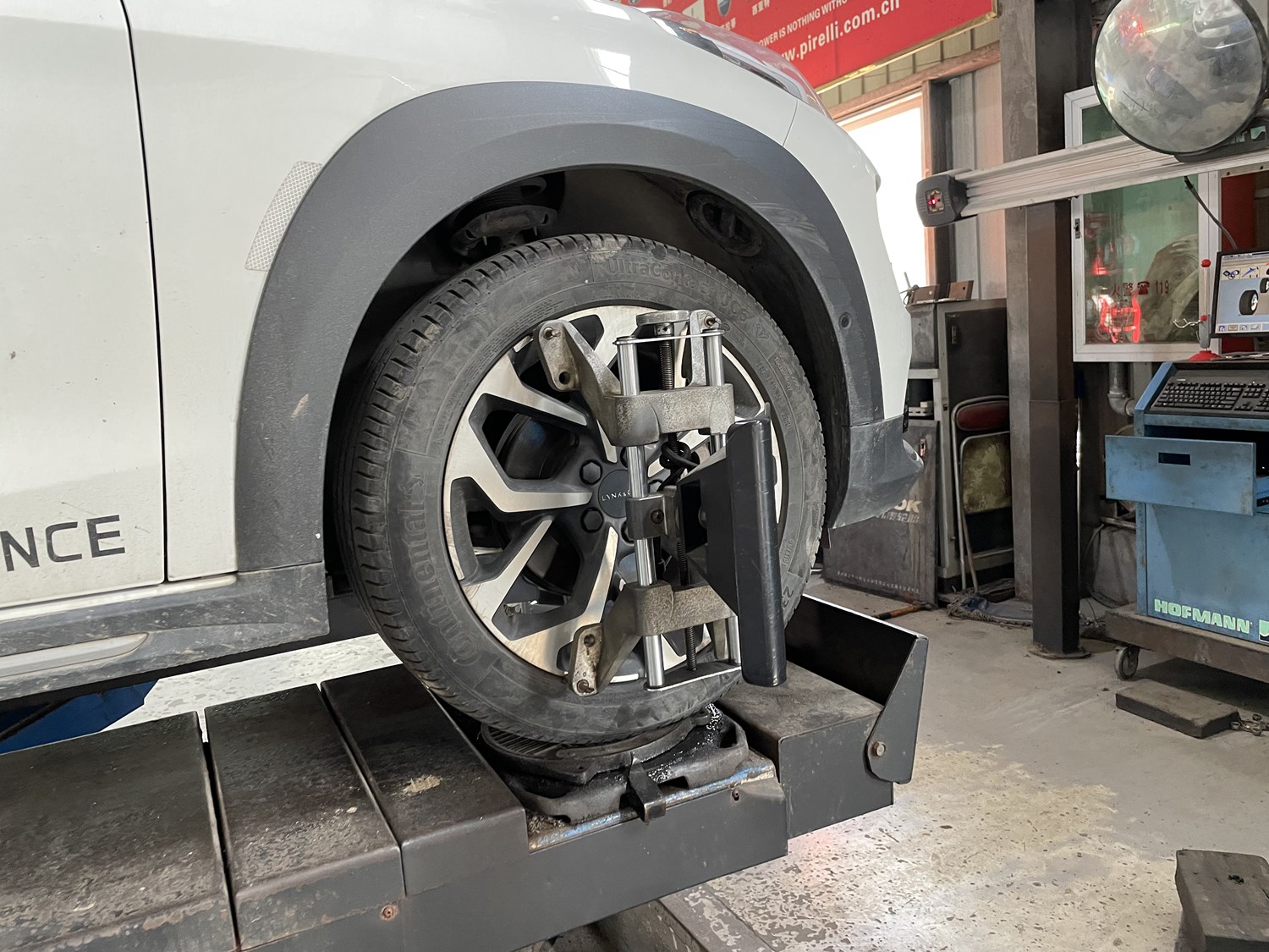 四轮定位要价300元,这是抢钱的节奏吗?