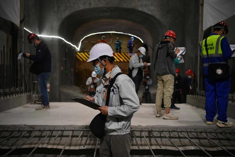 地铁3号线星火站主体结构已经完工