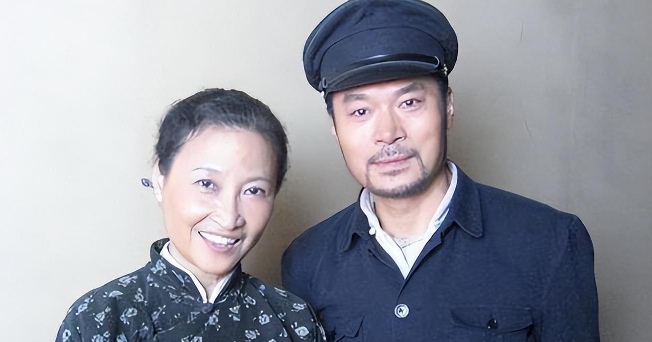 演员赵恒煊:娶圈外妻子,恩爱35年生一子,拍戏挣的钱全给她