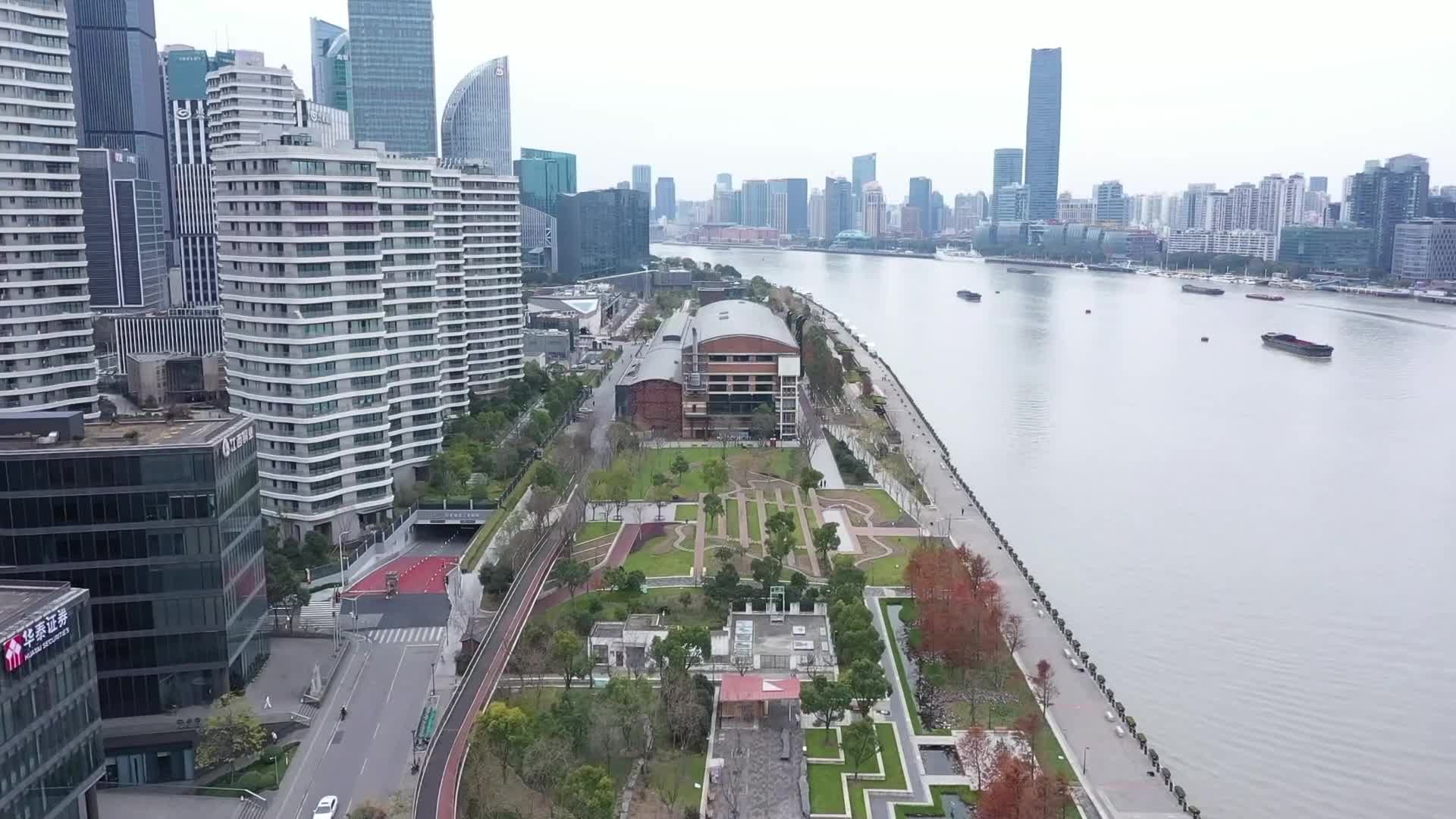 系列佳作轮番亮相 1862时尚艺术中心新厂牌上线