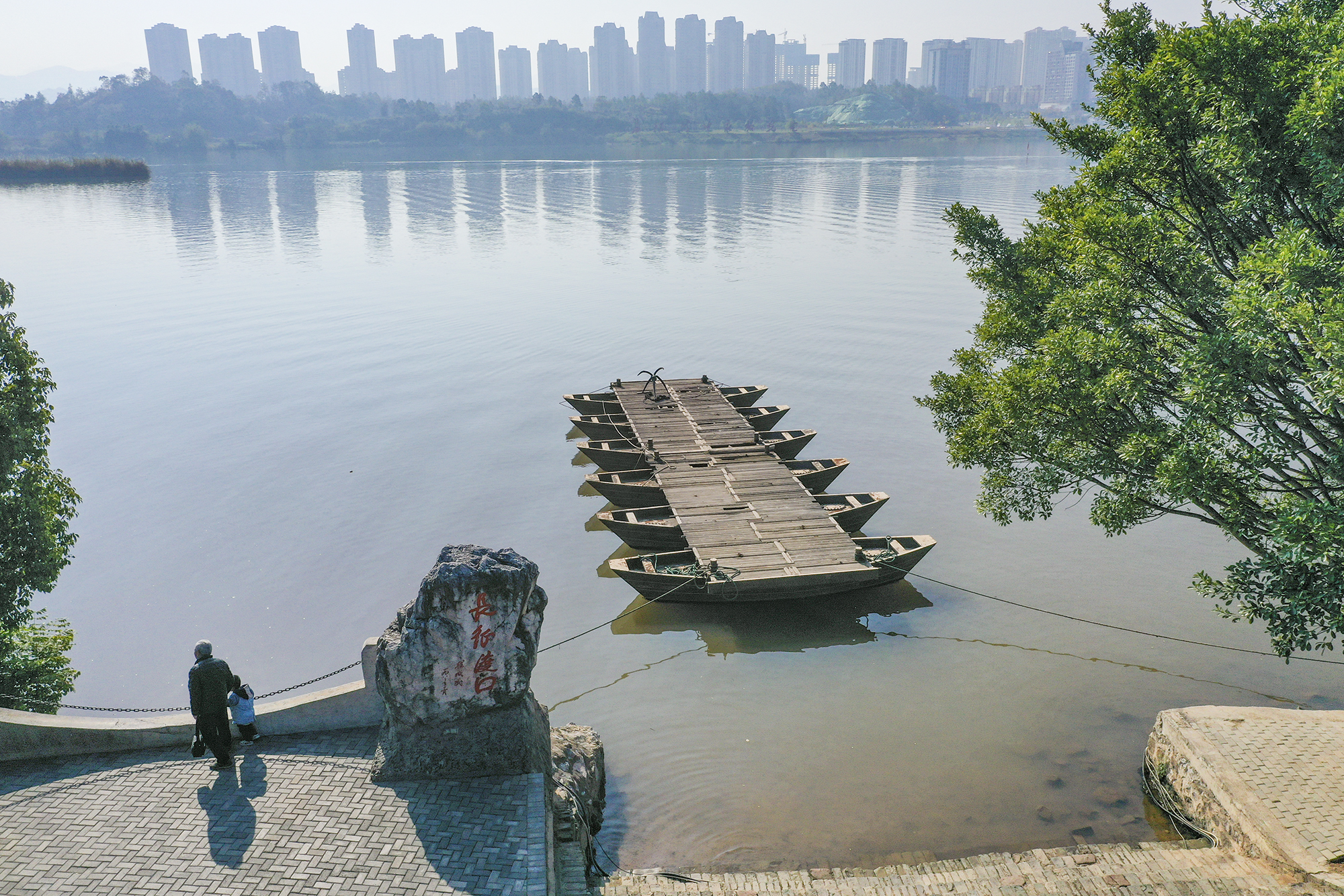江西1座千年古城,虽是县城人口却100多万,赣州人做梦都想去生活