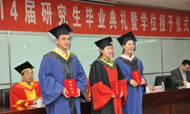 假如你的大學是這5個專業的話,建議輔修第二學位,望你瞭解