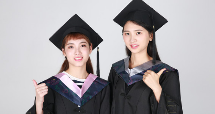 管理学的学士服是什么颜色