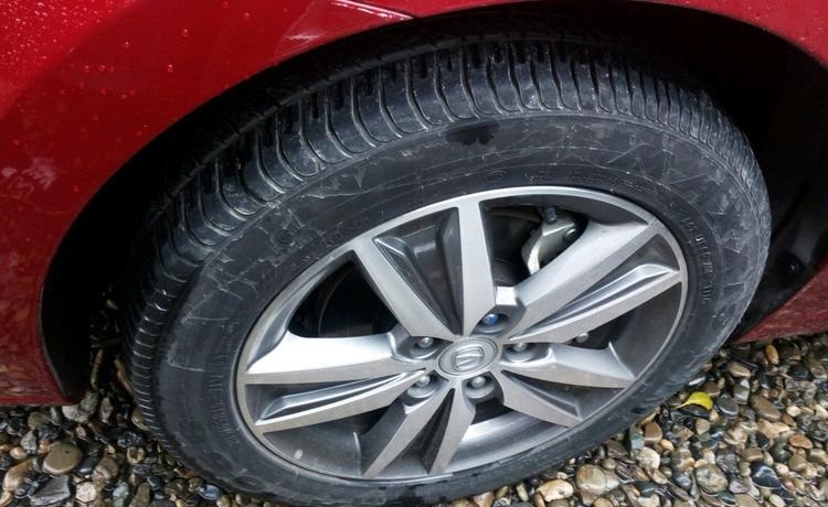 长安逸动轮胎型号