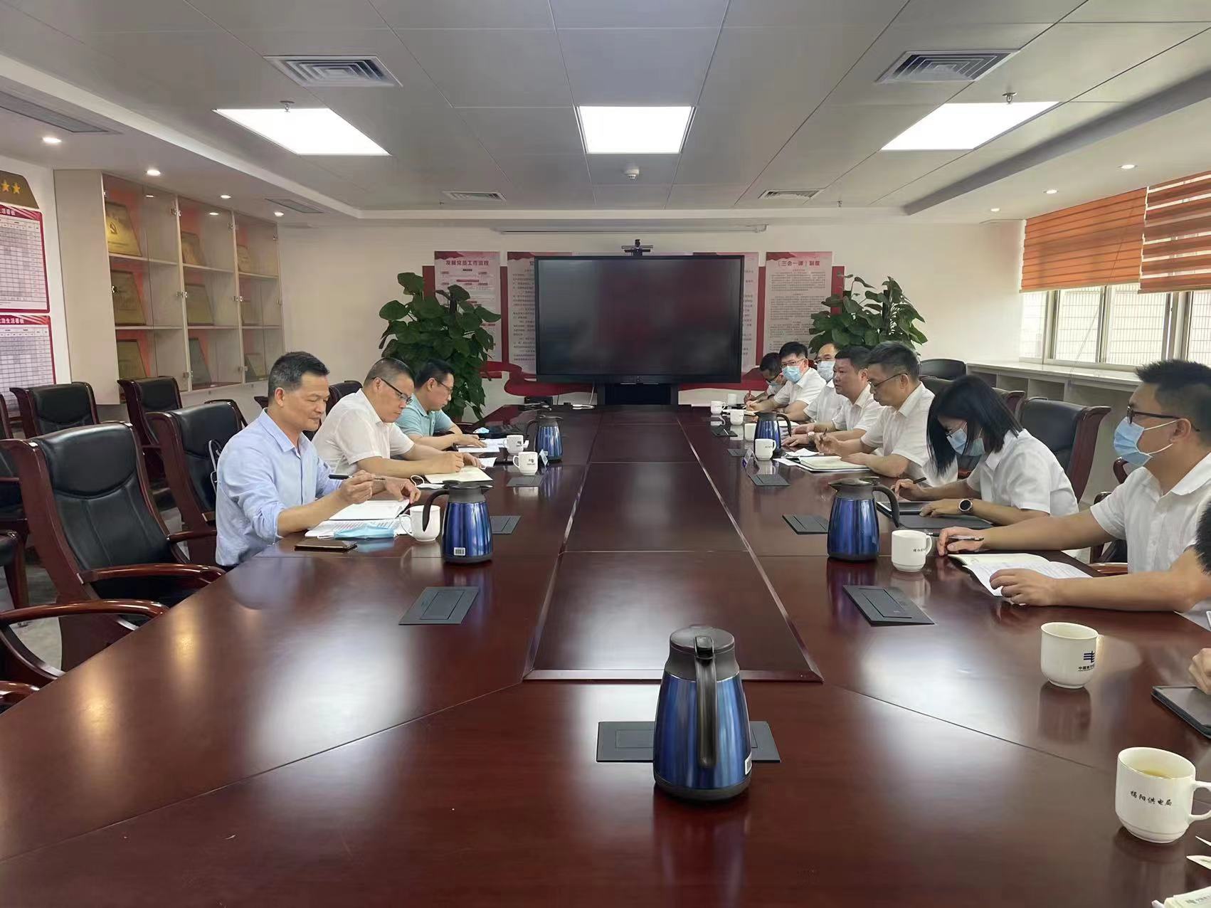 市发展改革局郑映锦副局长带队到揭阳供电局开展安全生产和消防安全