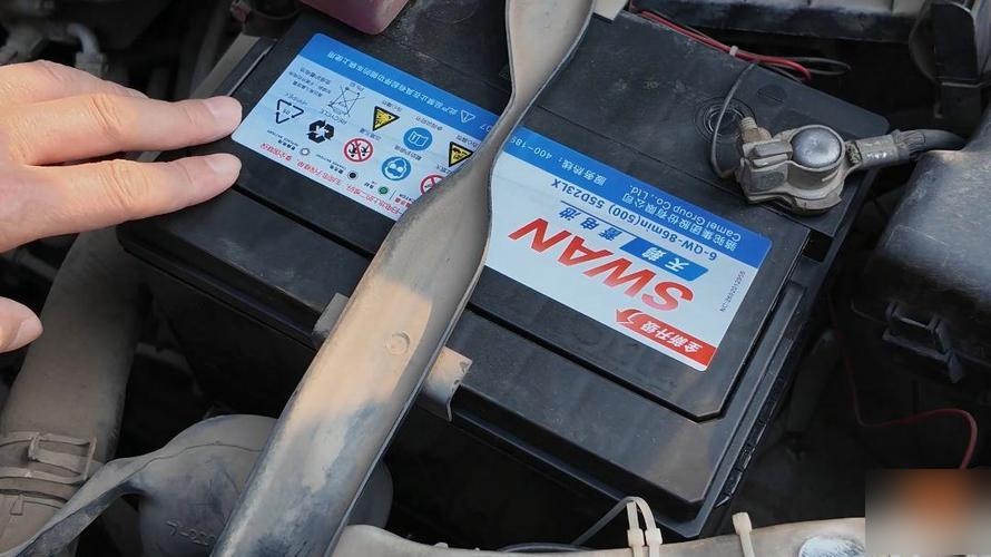 卡罗拉电瓶什么型号 55b 55d,卡罗拉电瓶什么型号图片