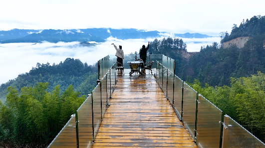 和春天有个约会 去炎陵云上大院赏云海