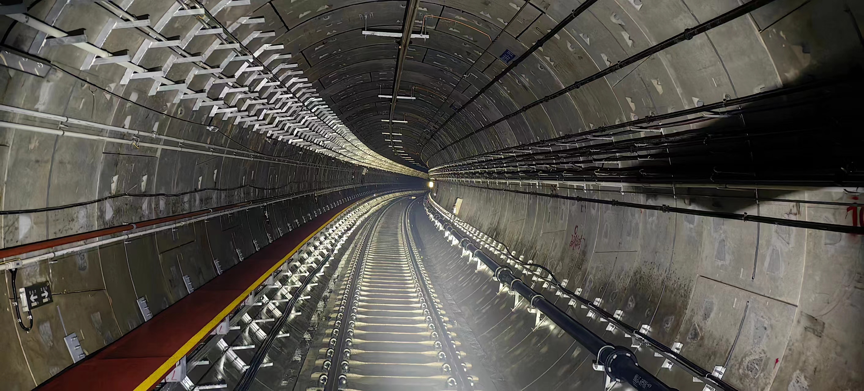 郑州地铁6号线一期东北段全线接触网热滑试验顺利完成