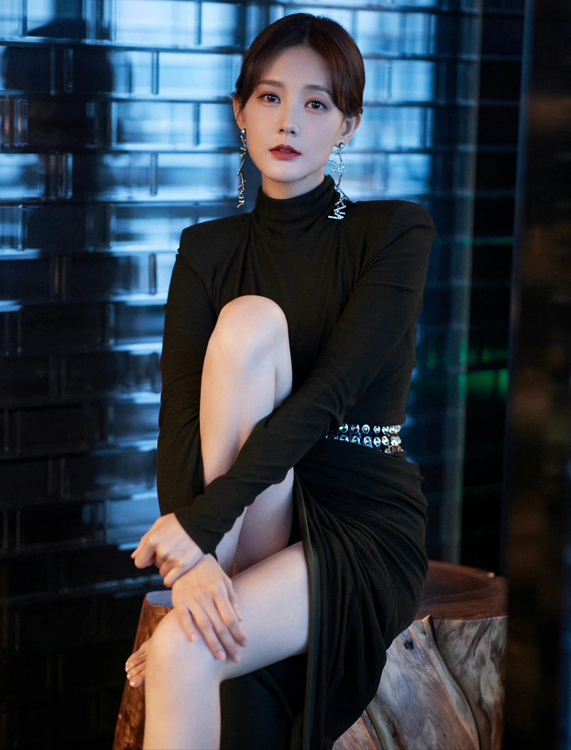 御姐范十足!李一桐穿上晚礼服,迷人可爱惊艳全场!