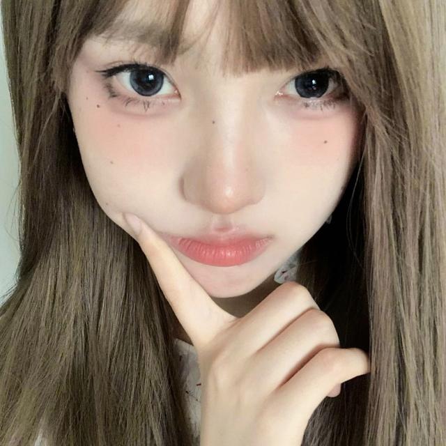 怼脸微信女头拍照头像