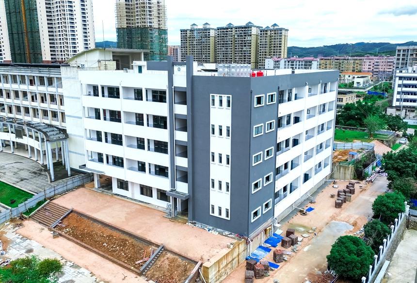 柳城县大埔中学扩容项目全面进入竣工验收阶段