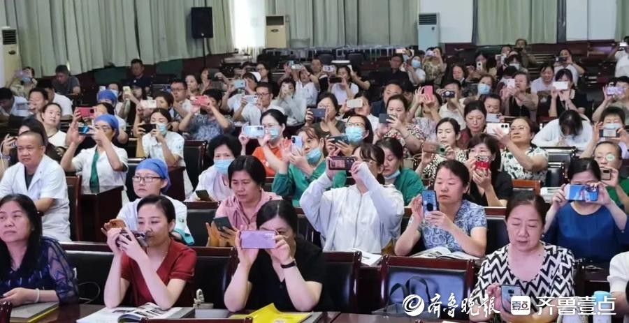 滕州市中心人民医院举办手机摄影培训班