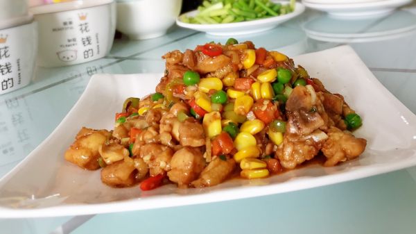 正宗地道的爆炒鸡丁做法,速来围观