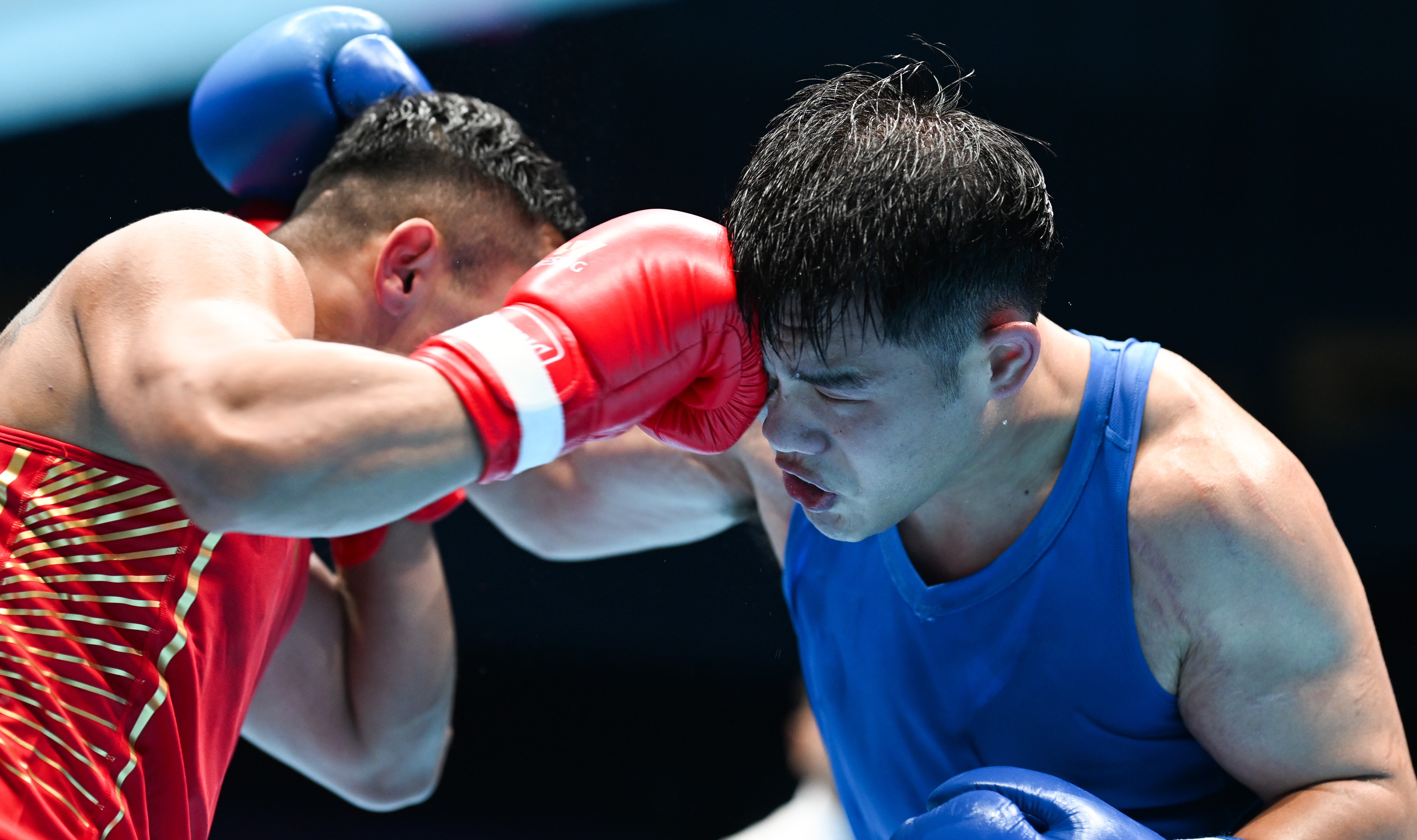 —男子92公斤级八分之一决赛:张继磊晋级