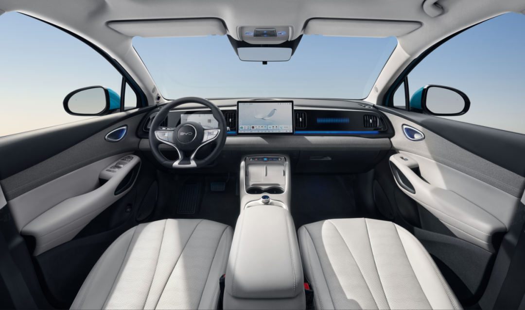 后五连杆独立悬架、后置后驱动力，比亚迪海狮05EV11.78万元起售