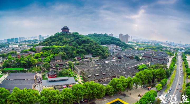 打卡城市交汇点 | 镇江春江潮广场