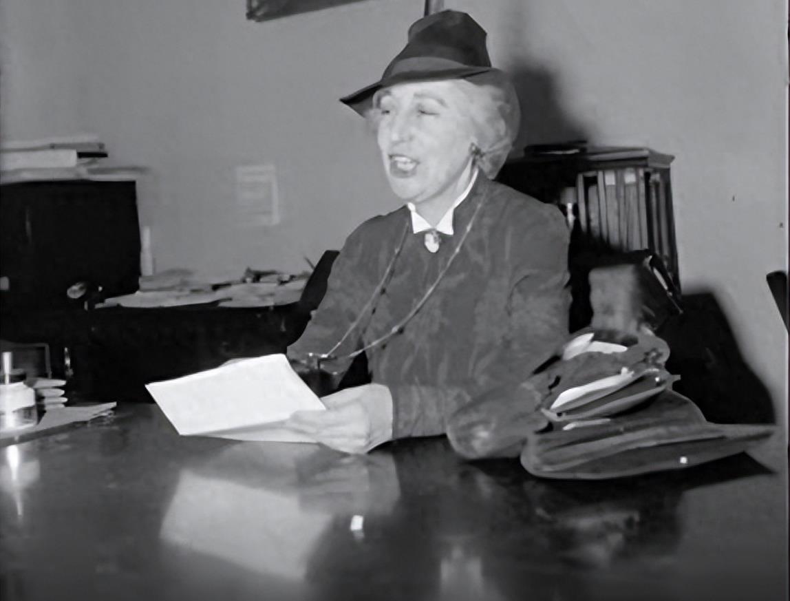 珍妮特·兰金:和平之声,坚守不懈