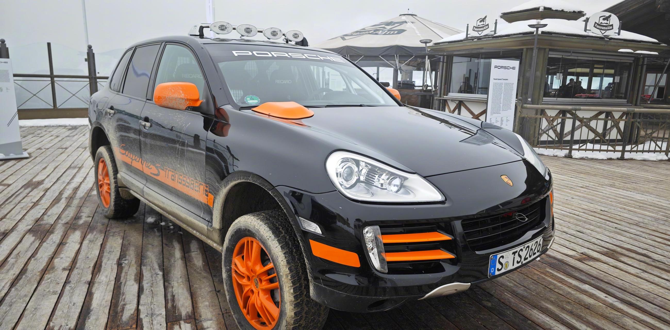 保时捷 957 卡宴 西伯利亚穿越版的绞盘,就是这样装的～[酷]  本文并