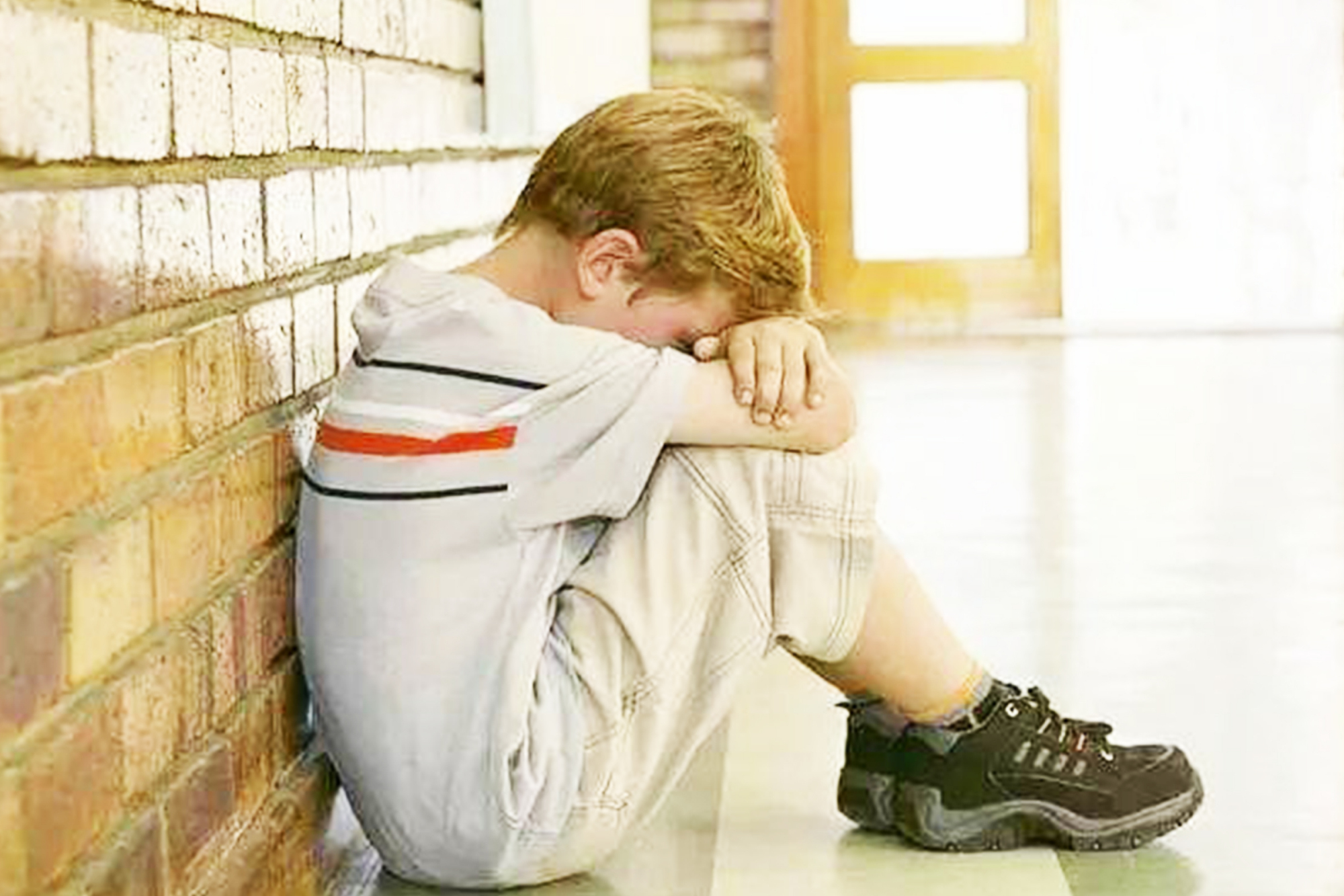 孩子厌学不想去学校,作为家长,应该从哪几方面入手呢?