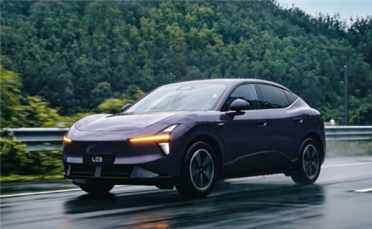 小鹏MONA系列再曝两款新车：4.4米A级SUV+旅行车D11T