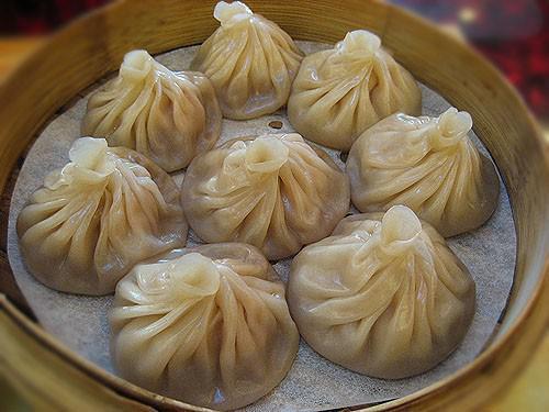 开封灌汤包传统特色美食