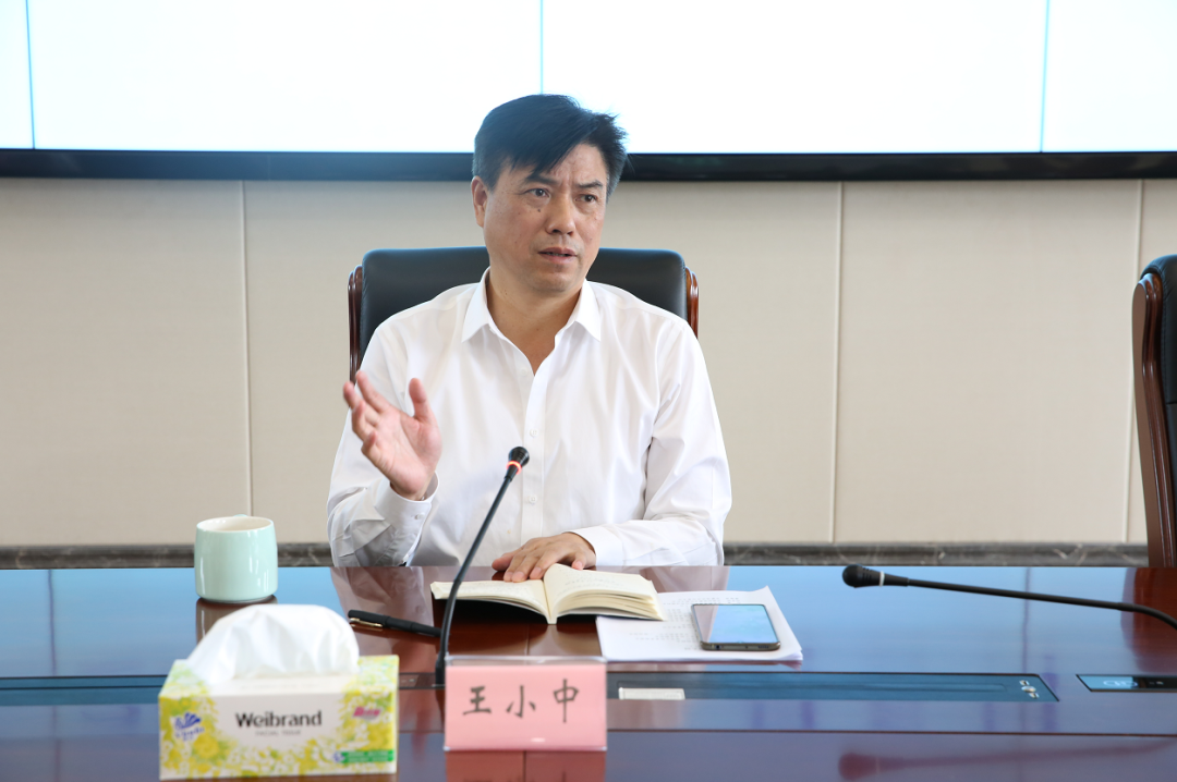 勇于斗争 较真碰硬 强力推进依法拆违 王小中主持召开中心城区违法