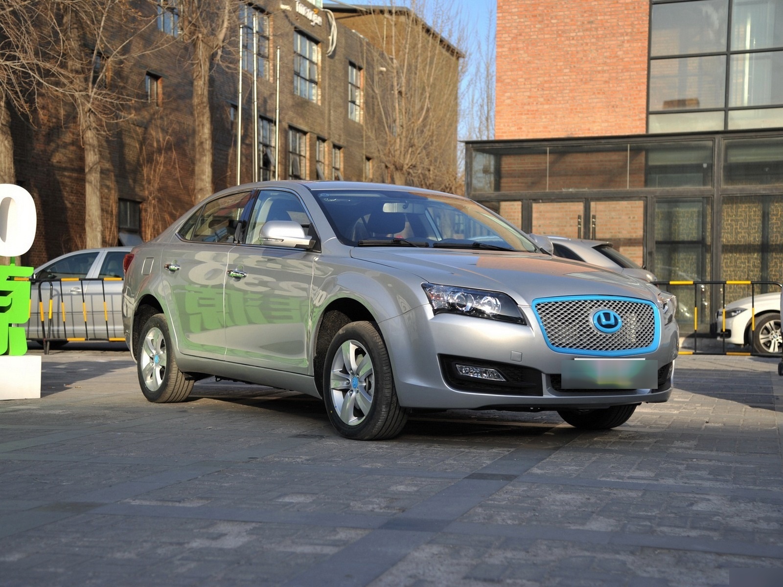 u字车标新能源是什么车