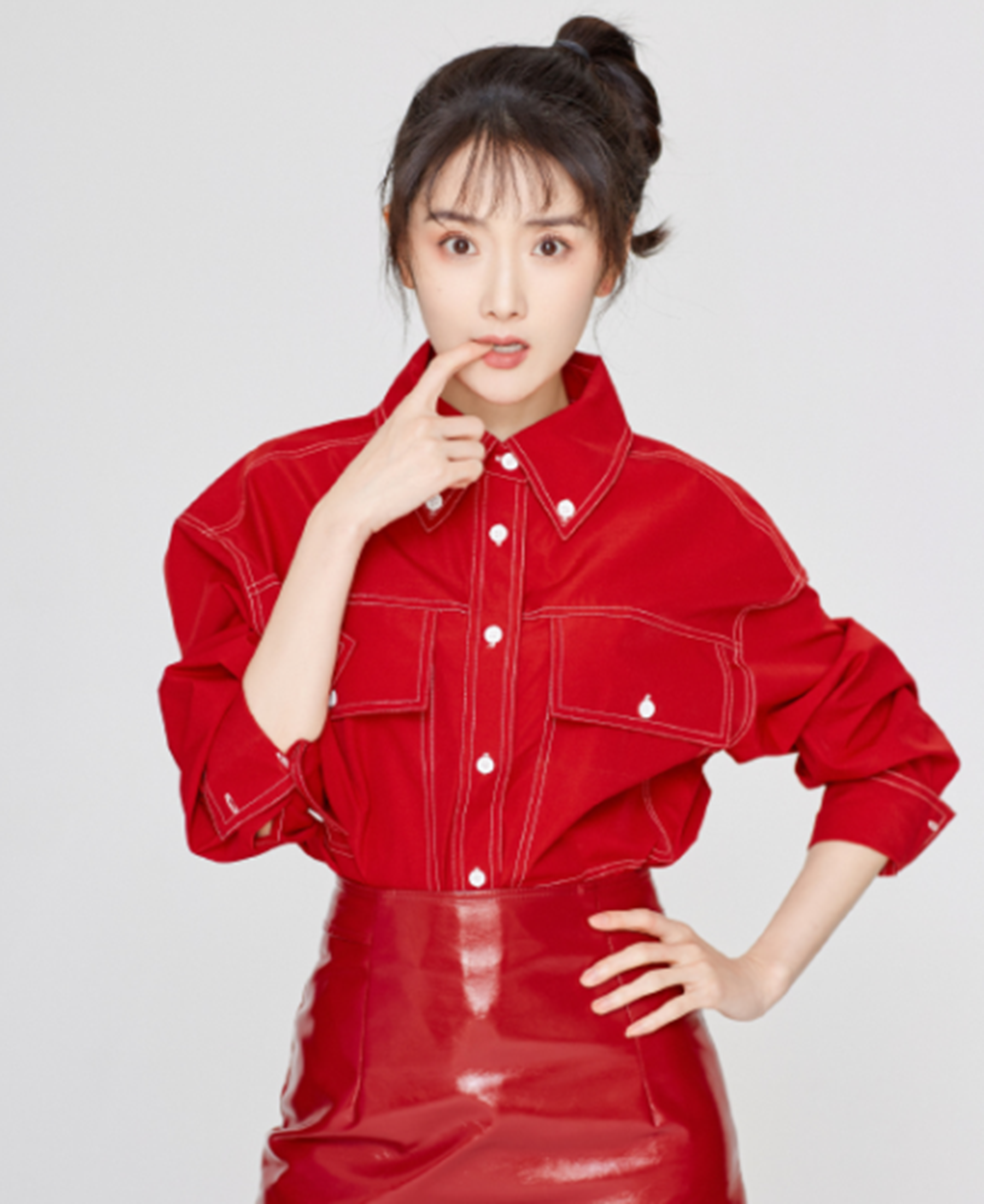 冥王阿茶为什么要拿无名的琴,冥王阿茶的扮演者是谁