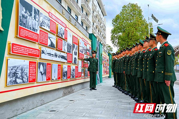 新兵第二适应期展板图片