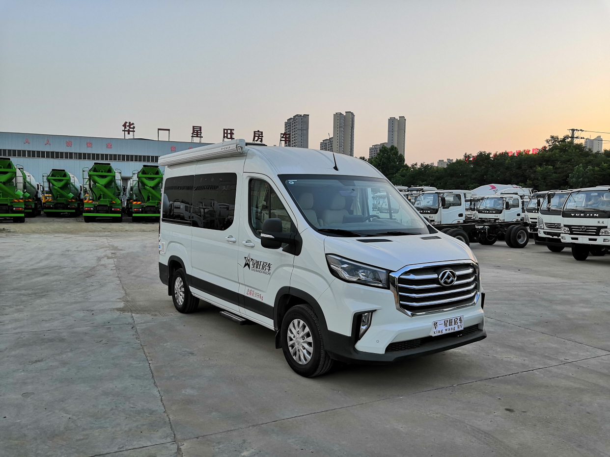 22万包牌仅此一台,大通v90长轴高顶房车,华一星旺房车厂内提车